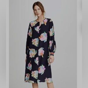 NWT Tibi Camellia Silk Midi dress POCKETS!
XS